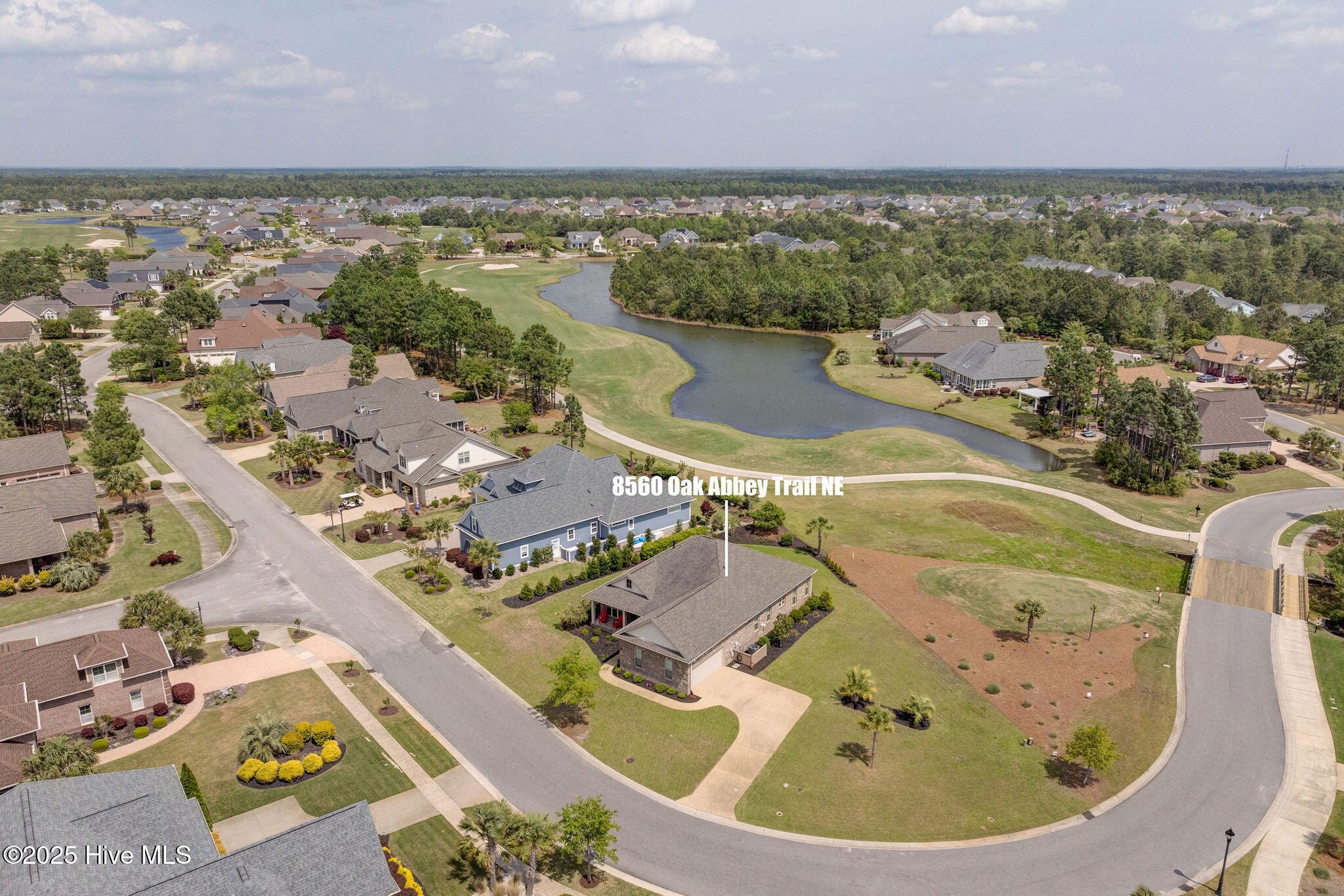 8560OakAbbeyTrailNEDrone-3