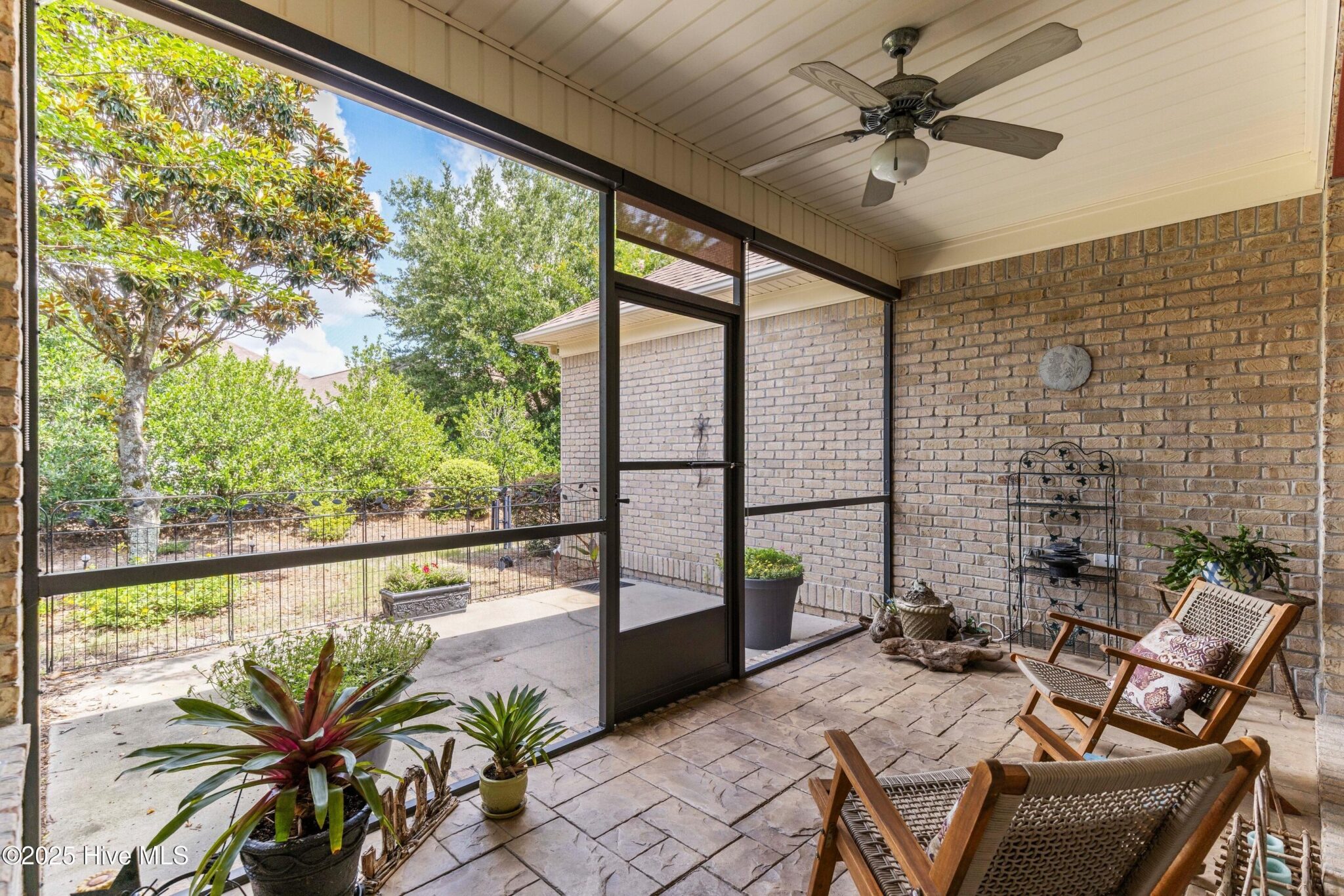 Screened porch to back