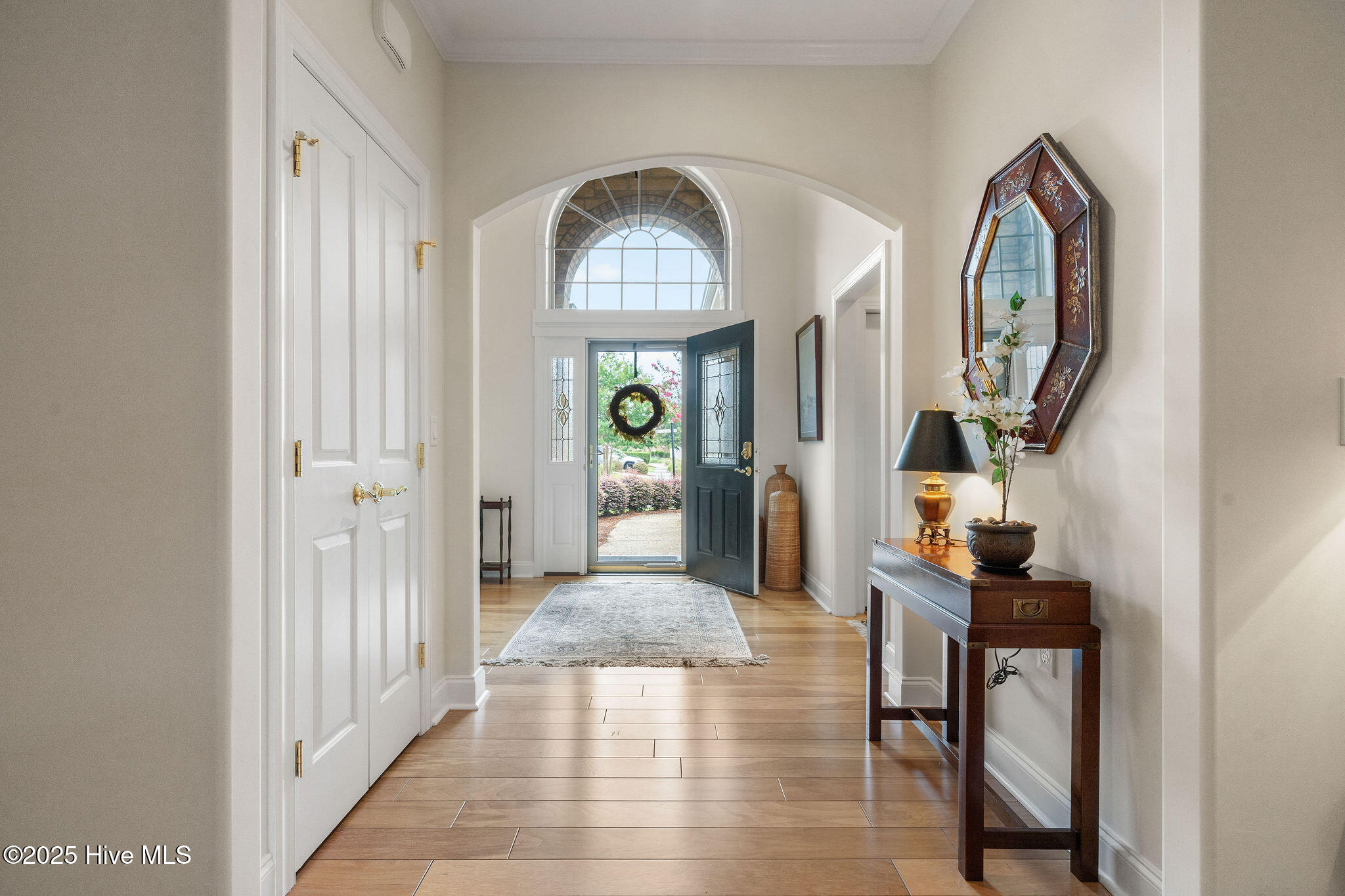 8269CrestTopCt-1038 - Copy