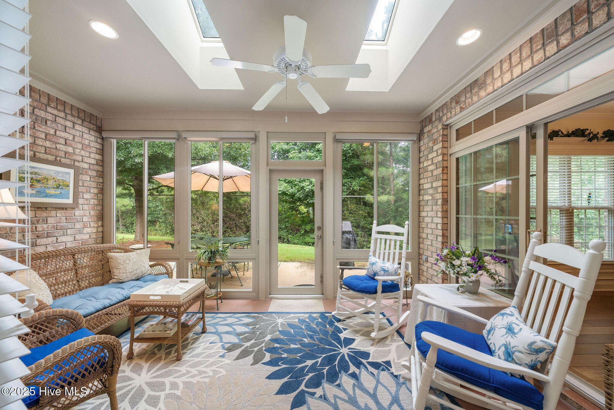 8269CrestTopCt-1113