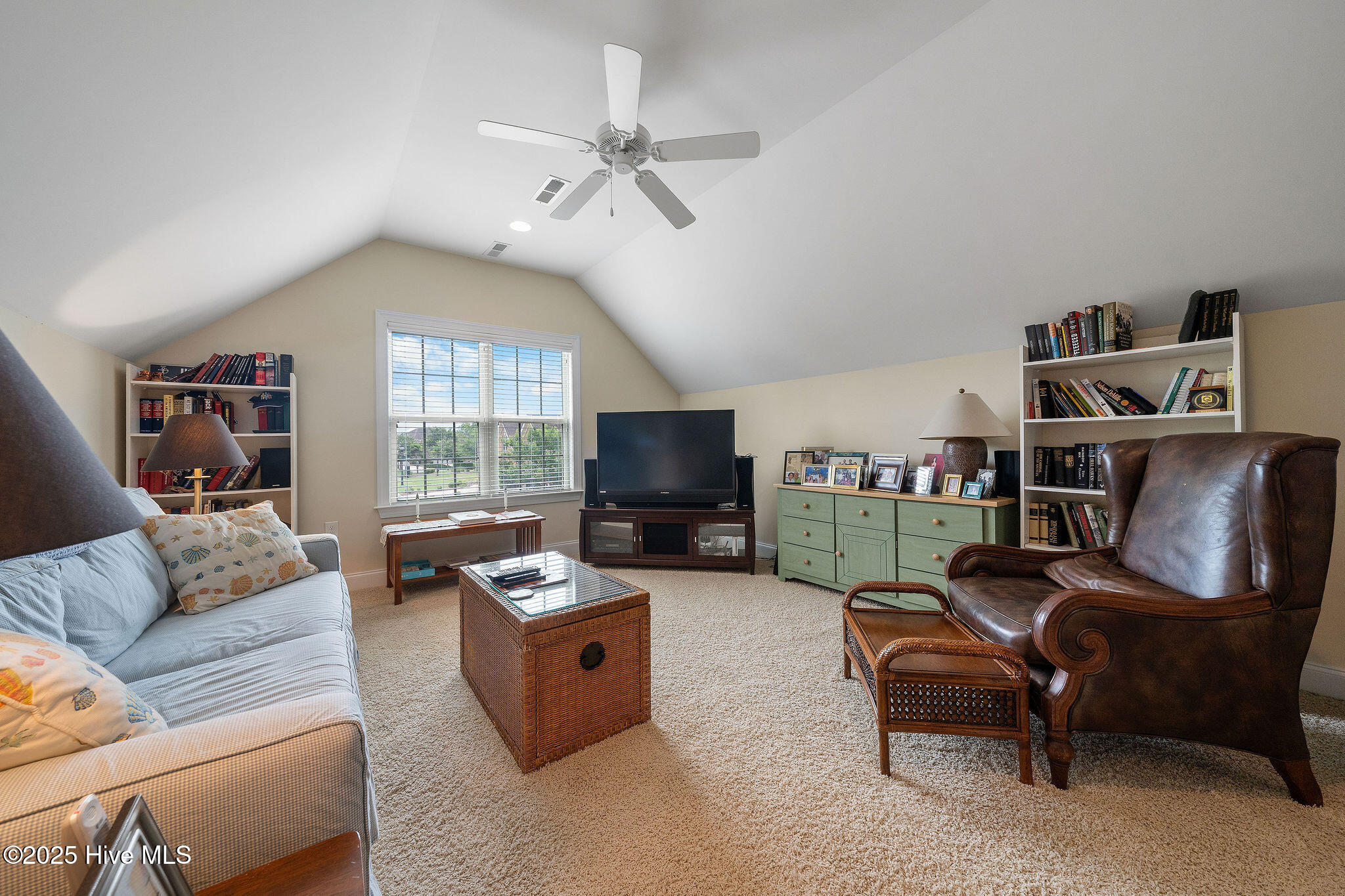 8269CrestTopCt-1159