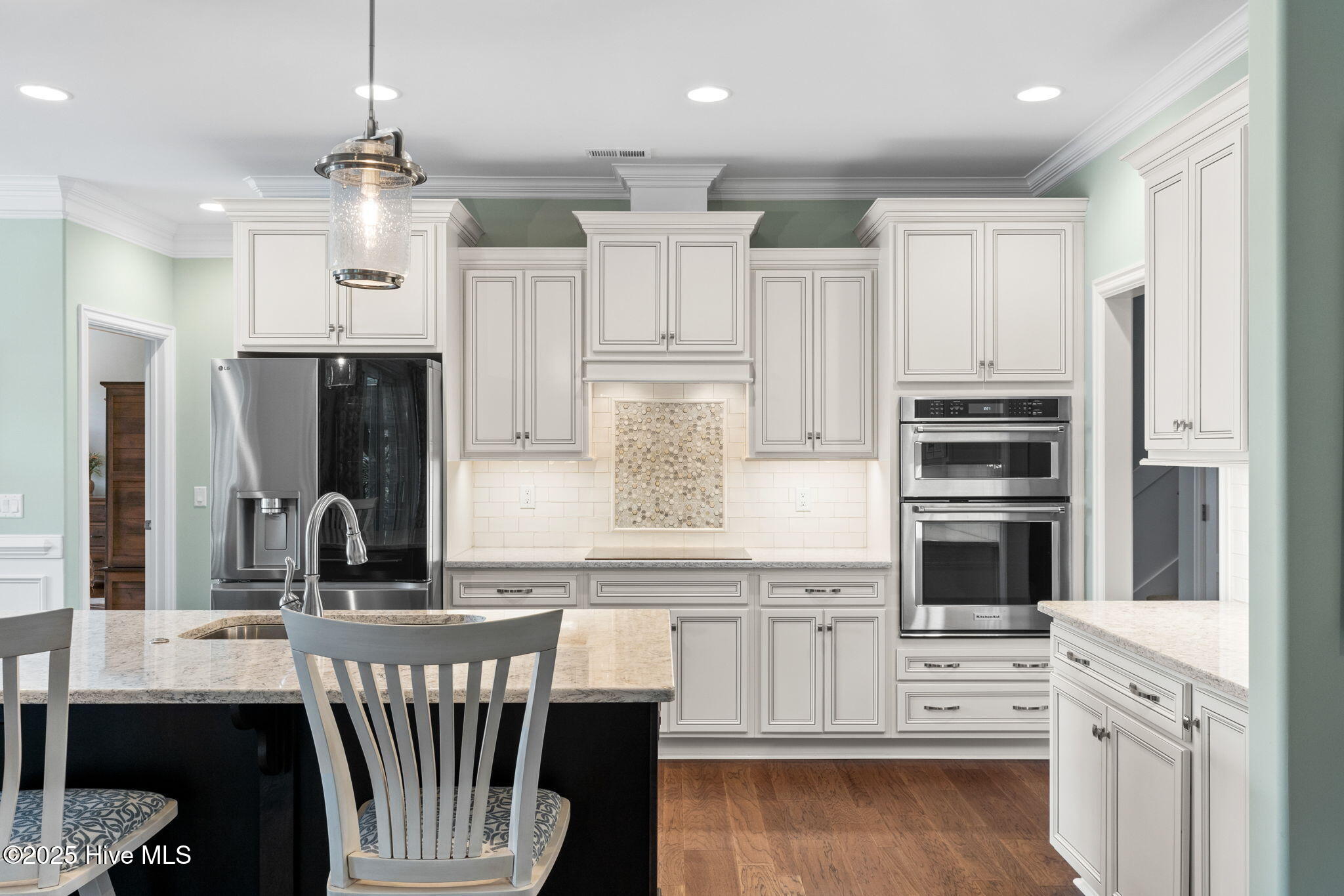 42-web-or-mls-CAMMediaLLC.com 2393-6