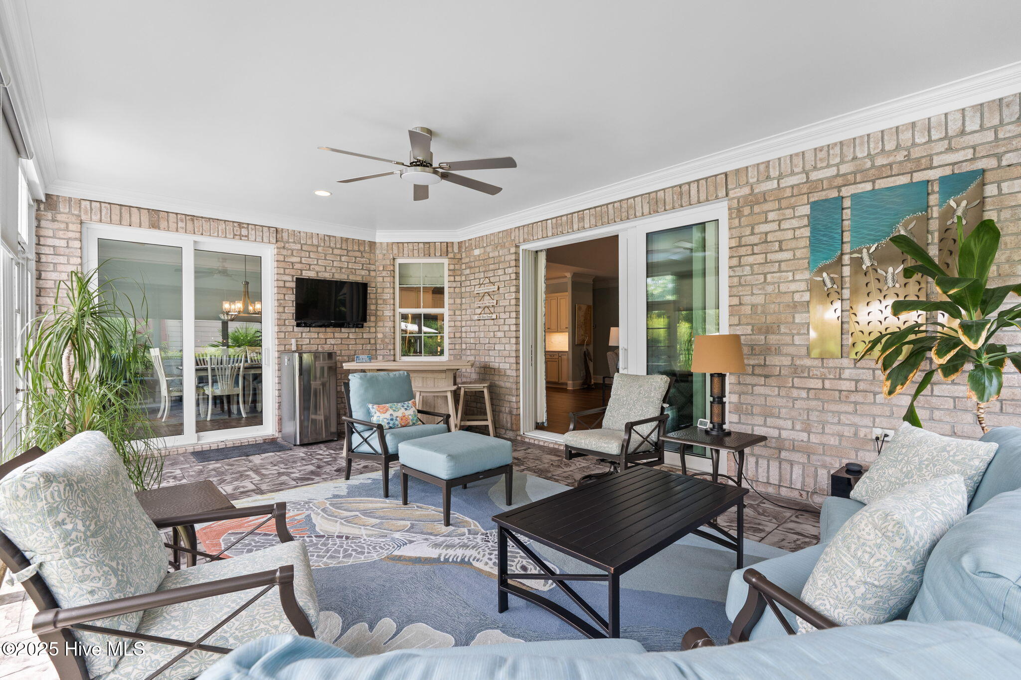 47-web-or-mls-CAMMediaLLC.com 2393-16