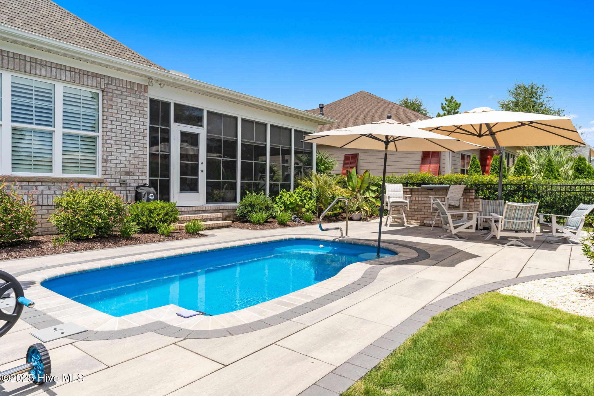 5-web-or-mls-CAMMediaLLC.com 2393-44
