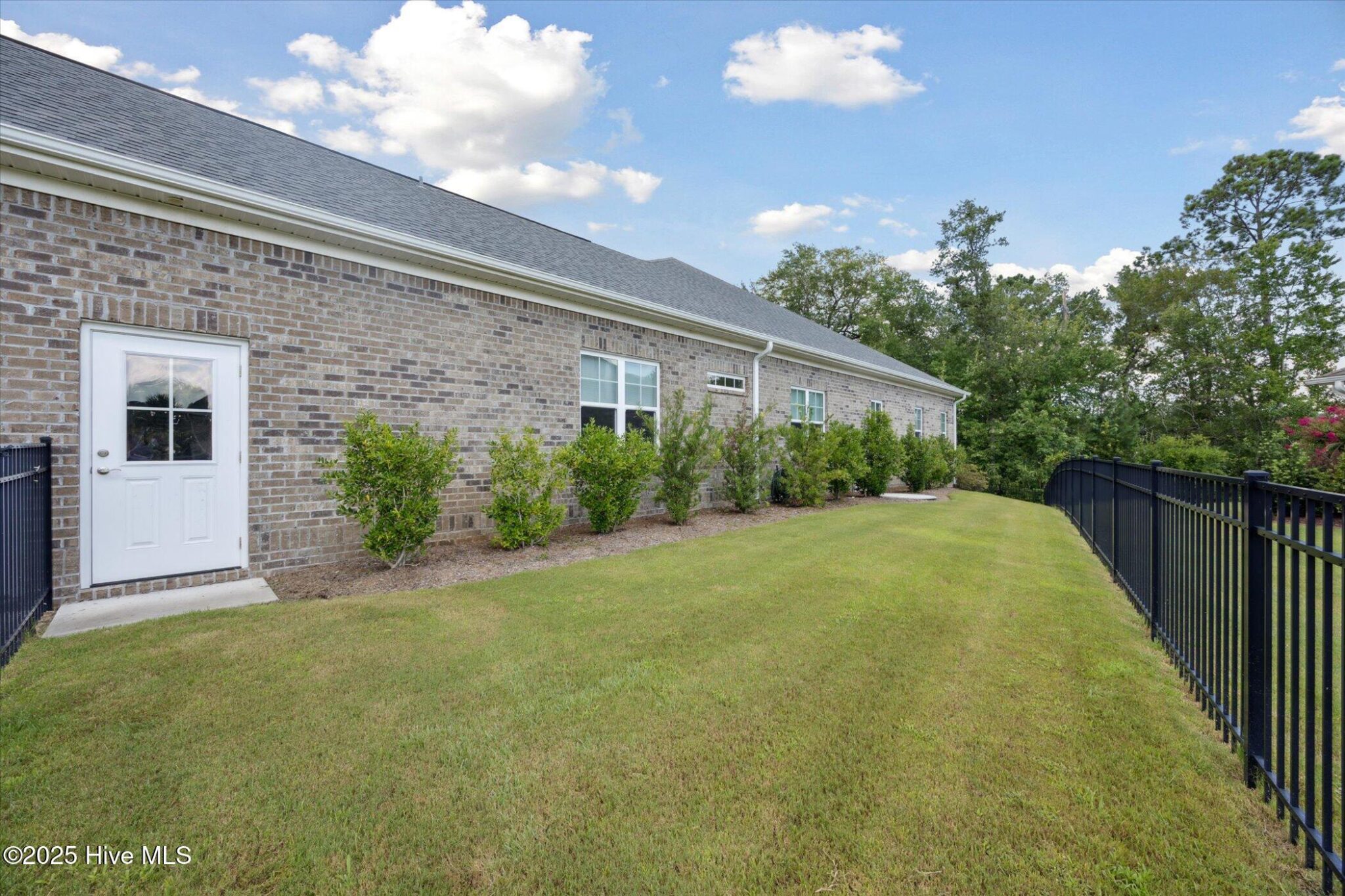 37-8558-Yarrabee-Ln-NE-Leland-NC-28451-W
